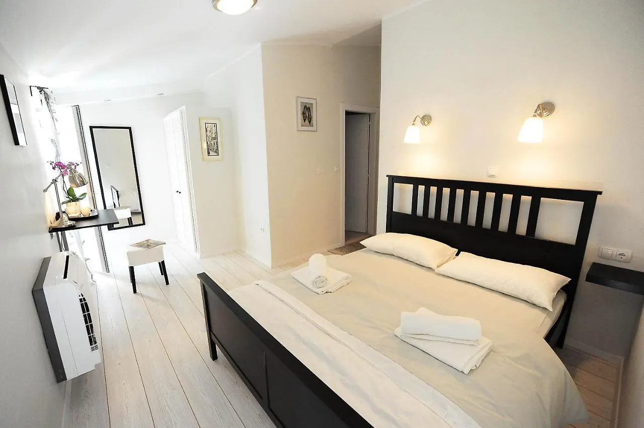 Bed & Breakfast City Class Accommodation Zadar