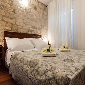 Sv. Petar Apartament Trogir